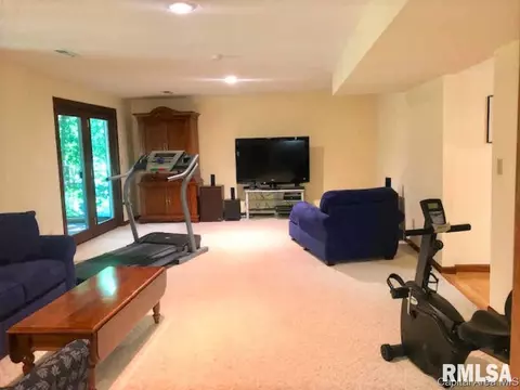 3509 Bluff Rd, Springfield, IL 62707 photo 9