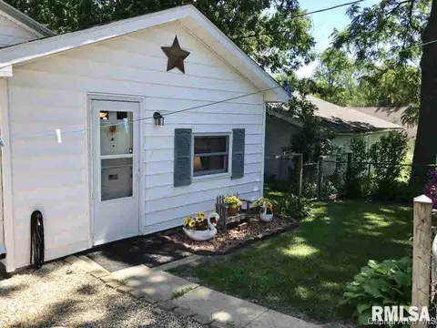 102 E Union St, Virginia, IL 62691 photo 27