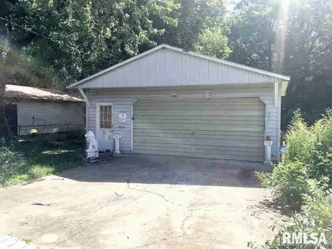 1212 N Bond St, Springfield, IL 62702 photo 3