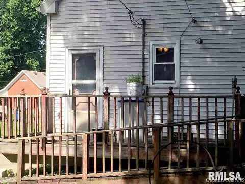 1212 N Bond St, Springfield, IL 62702 photo 14