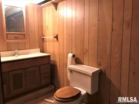 702 E Hargrave St, Athens, IL 62613 photo 21