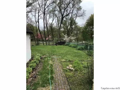 1533 N 3rd St, Springfield, IL 62702 photo 16