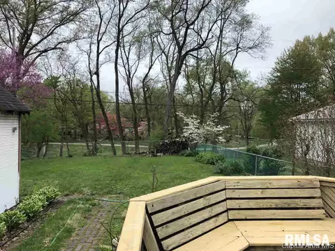 1533 N 3rd St, Springfield, IL 62702 photo 17
