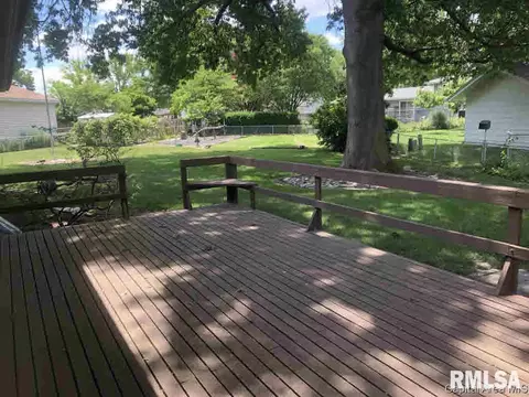 3117 Fullerton Dr, Springfield, IL 62704 photo 3