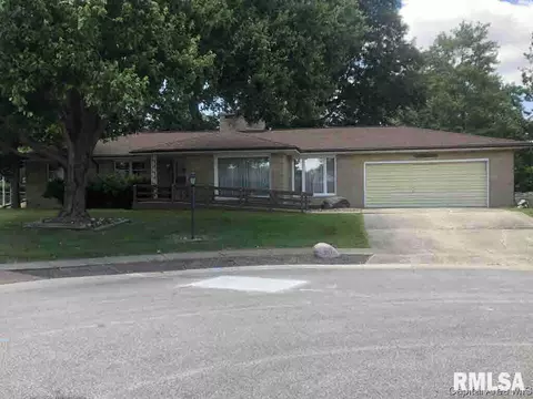 3117 Fullerton Dr, Springfield, IL 62704 photo 2