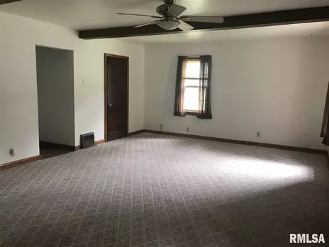 1241 Bengel St, Springfield, IL 62702 photo 4