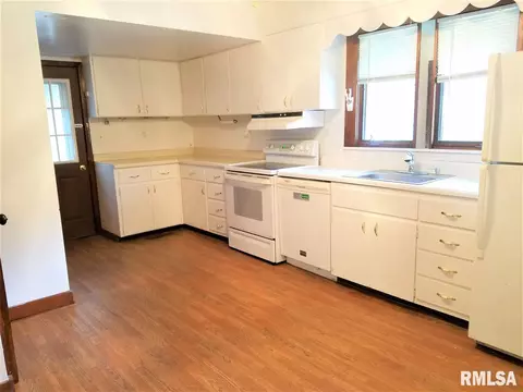 1241 Bengel St, Springfield, IL 62702 photo 6