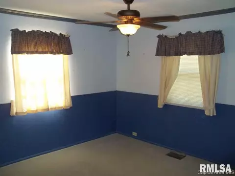 1309 Mossman Ave, Springfield, IL 62702 photo 8