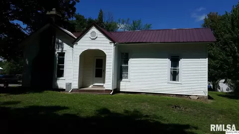 203 N Illinois, Camp Point, IL 62320 photo 1