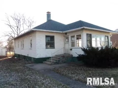 702 S Main, Abingdon, IL 61410 photo 1