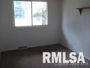 970 Carter, Fairview, IL 61432 photo 5