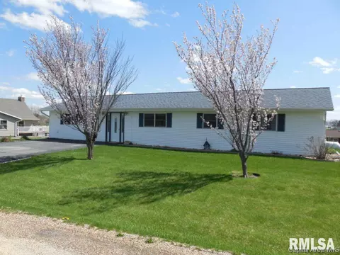191 Wing, Avon, IL 61415 photo 1