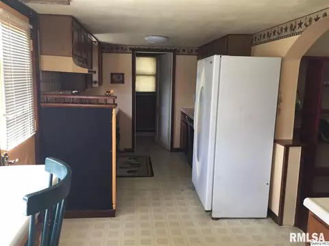 5801 S Hwy 96, Payson, IL 62360 photo 6