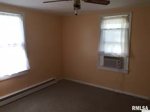5801 S Hwy 96, Payson, IL 62360 photo 14