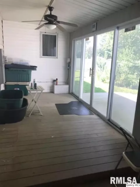 312 W Maple Ave, Ursa, IL 62376 photo 31