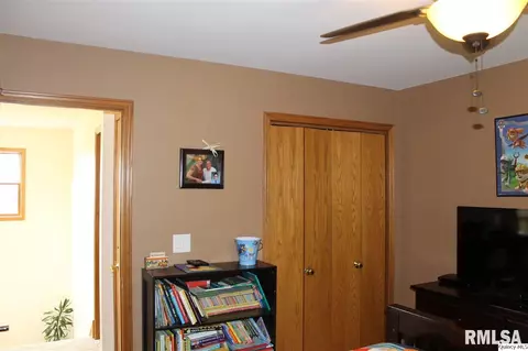 135 Wind River Dr, Hamilton, IL 62341 photo 23
