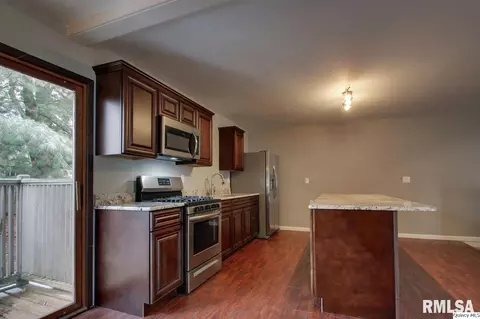 3116 Fox Run E, Quincy, IL 62301 photo 4