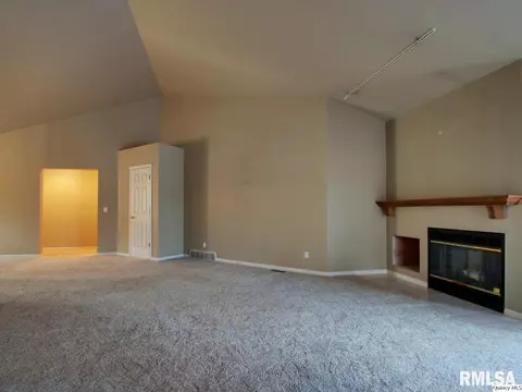 601 Eagle Trce, Quincy, IL 62305 photo 6