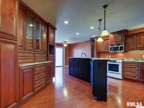 601 Eagle Trce, Quincy, IL 62305 photo 10