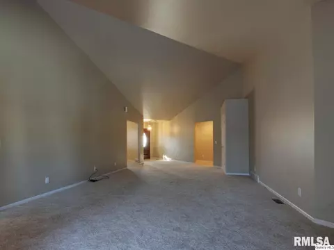 601 Eagle Trce, Quincy, IL 62305 photo 7
