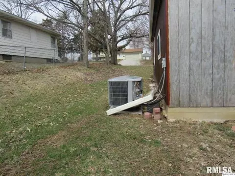 1124 Main, Hamilton, IL 62341 photo 9