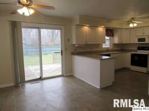 4001 Pine Tree Rd, Quincy, IL 62305 photo 5