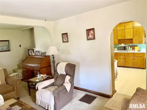 27 Cooper St, Saint Augustine, IL 61474 photo 9