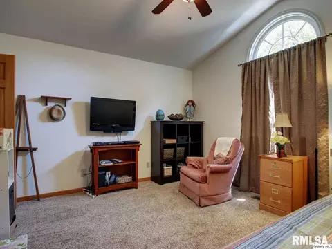 720 N Spring St, Palmyra, MO 63461 photo 20