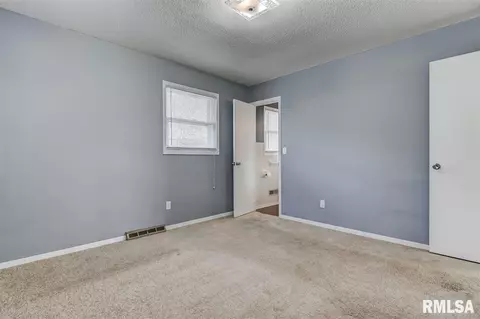 1904 N 23rd St, Springfield, IL 62702 photo 10