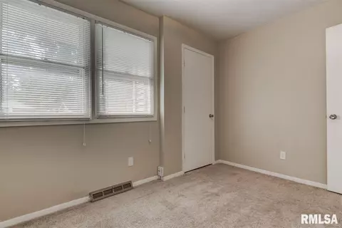 1904 N 23rd St, Springfield, IL 62702 photo 16