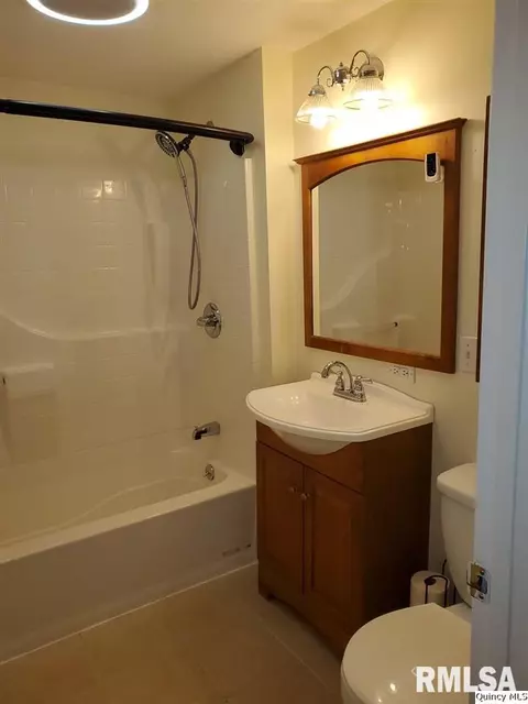 316 N Illinois, Camp Point, IL 62320 photo 18