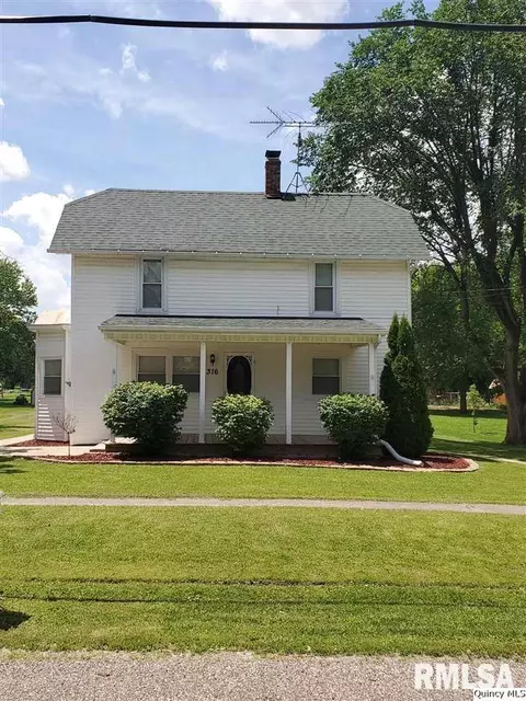 316 N Illinois, Camp Point, IL 62320 photo 1