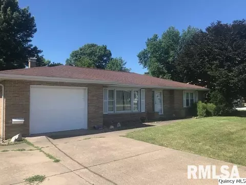 616 Miller St, Carthage, IL 62321 photo 1
