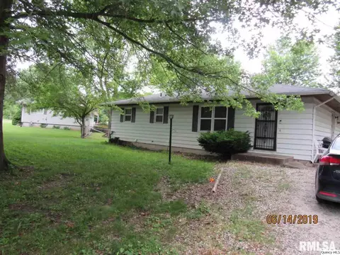 323 Sycamore, Payson, IL 62360 photo 1