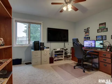 616 Eagle Trce, Quincy, IL 62305 photo 4