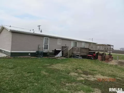 708 E Grn, Augusta, IL 62311 photo 11