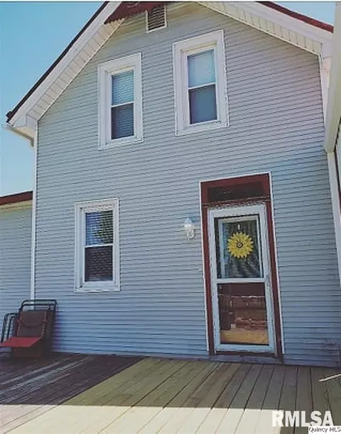 210 Smith St, Ursa, IL 62376 photo 8