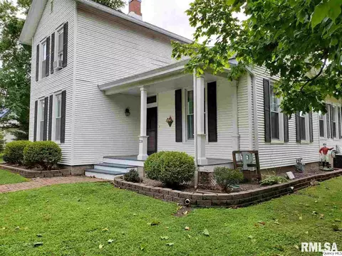230 N Ohio, Camp Point, IL 62320 photo 2
