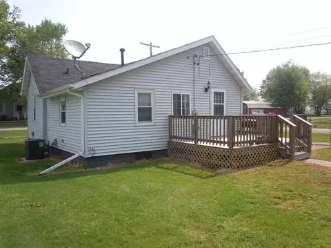 230 E Pine St, Broadwell, IL 62634 photo 12