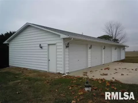 768 2200th Ave, Chestnut, IL 62518 photo 9