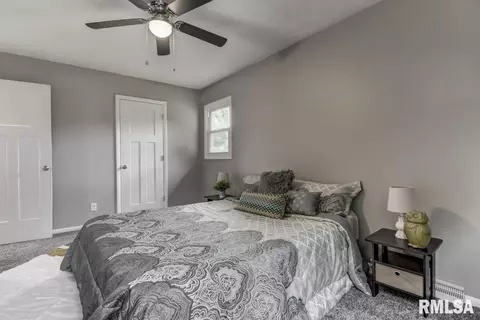3001 Arlington Dr, Springfield, IL 62704 photo 13