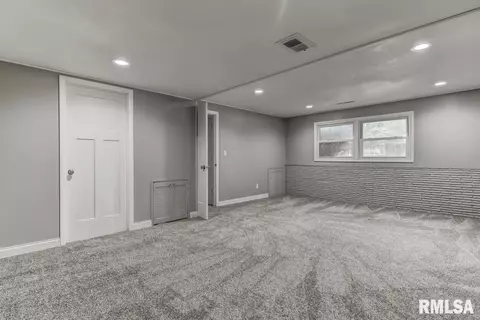 3001 Arlington Dr, Springfield, IL 62704 photo 23