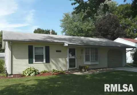 175 White Ave, Lincoln, IL 62656 photo 1