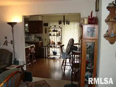 115 E Williams St, Broadwell, IL 62634 photo 10