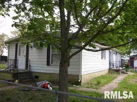 208 Oak St, Lake Fork, IL 62541 photo 1