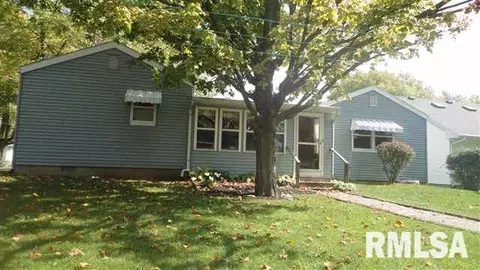 313 N Blatchford, Mclean, IL 61754 photo 15