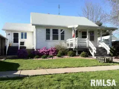 610 E North St, Emden, IL 62635 photo 1