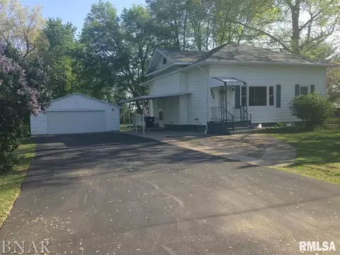 403 W Benjamin, Kenney, IL 61749 photo 1