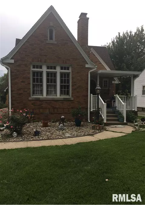2013 S State St, Springfield, IL 62704 photo 1