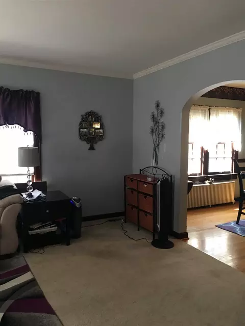 2013 S State St, Springfield, IL 62704 photo 3